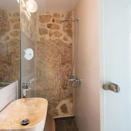 Vilă Luxury & Moundros