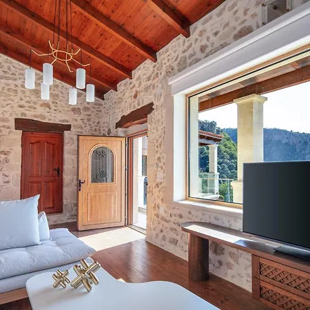 Luxury & Vilă