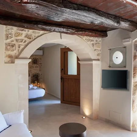 Luxury & Vilă Moundros
